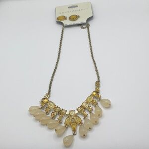 Crimzonerose necklace set